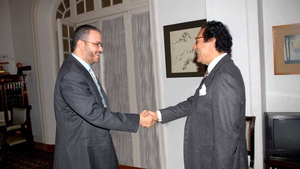 الرئيسية 50 ضياء السعيد، فاروق حسني، وزير الثقافة المصري 2 الرئيسية