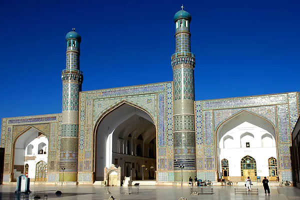 Masjid Jame in Afghanistan منارات مضئية في آسيا