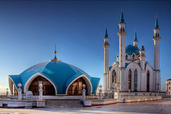 Qolsharif Mosque Kazan Russia منارات مضئية في آسيا